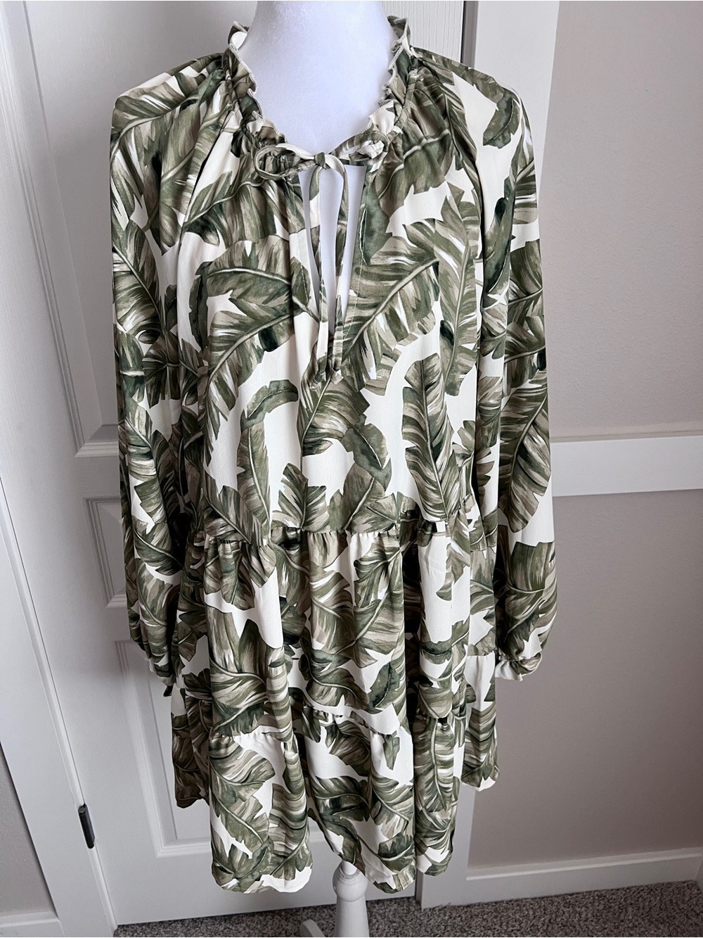 Show Me Your Mumu Marlow Palm Botanical Print Swing Mini Dress NEW - Size Small - Picture 10 of 10